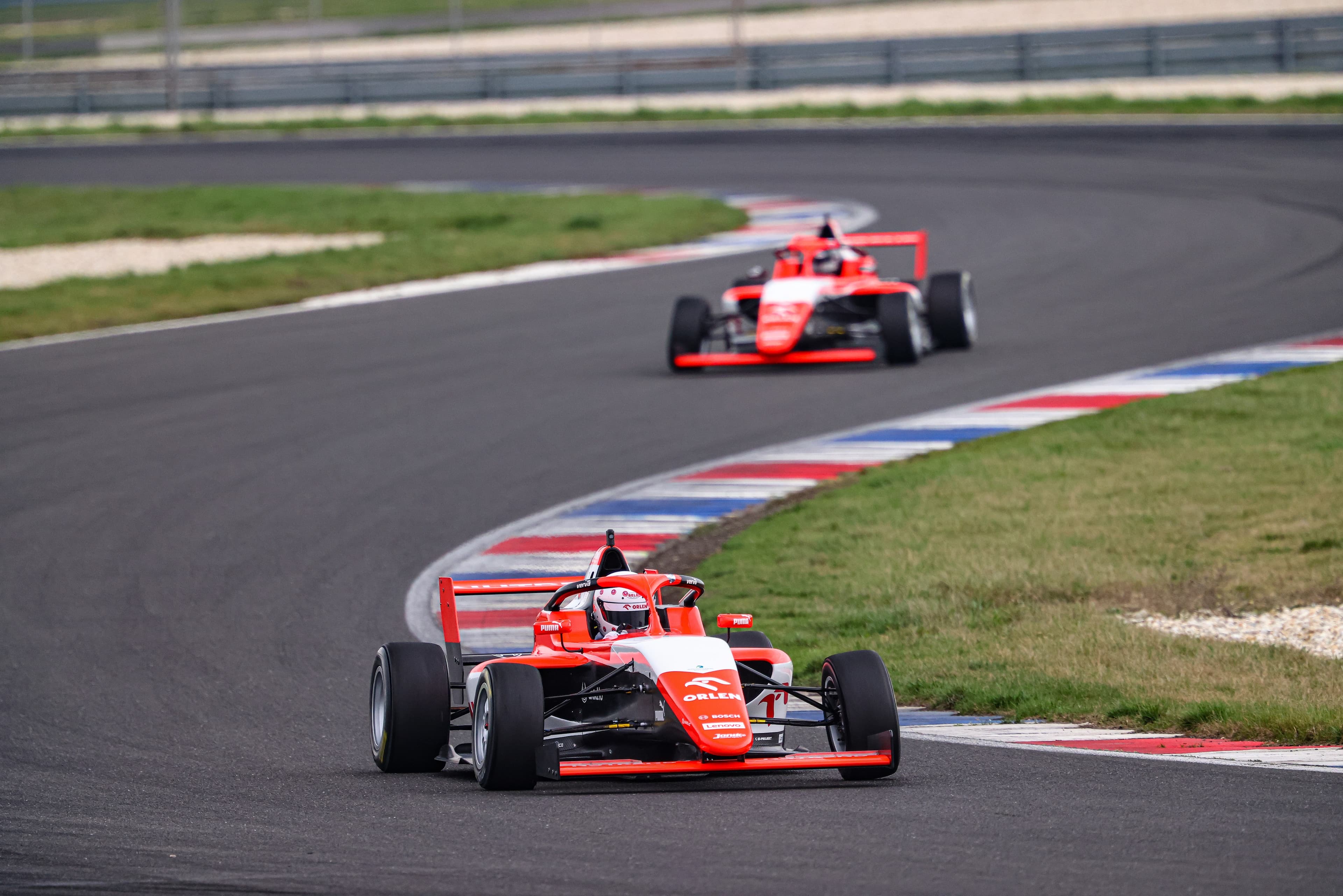 Janík f4 cez pre redbull ring 25