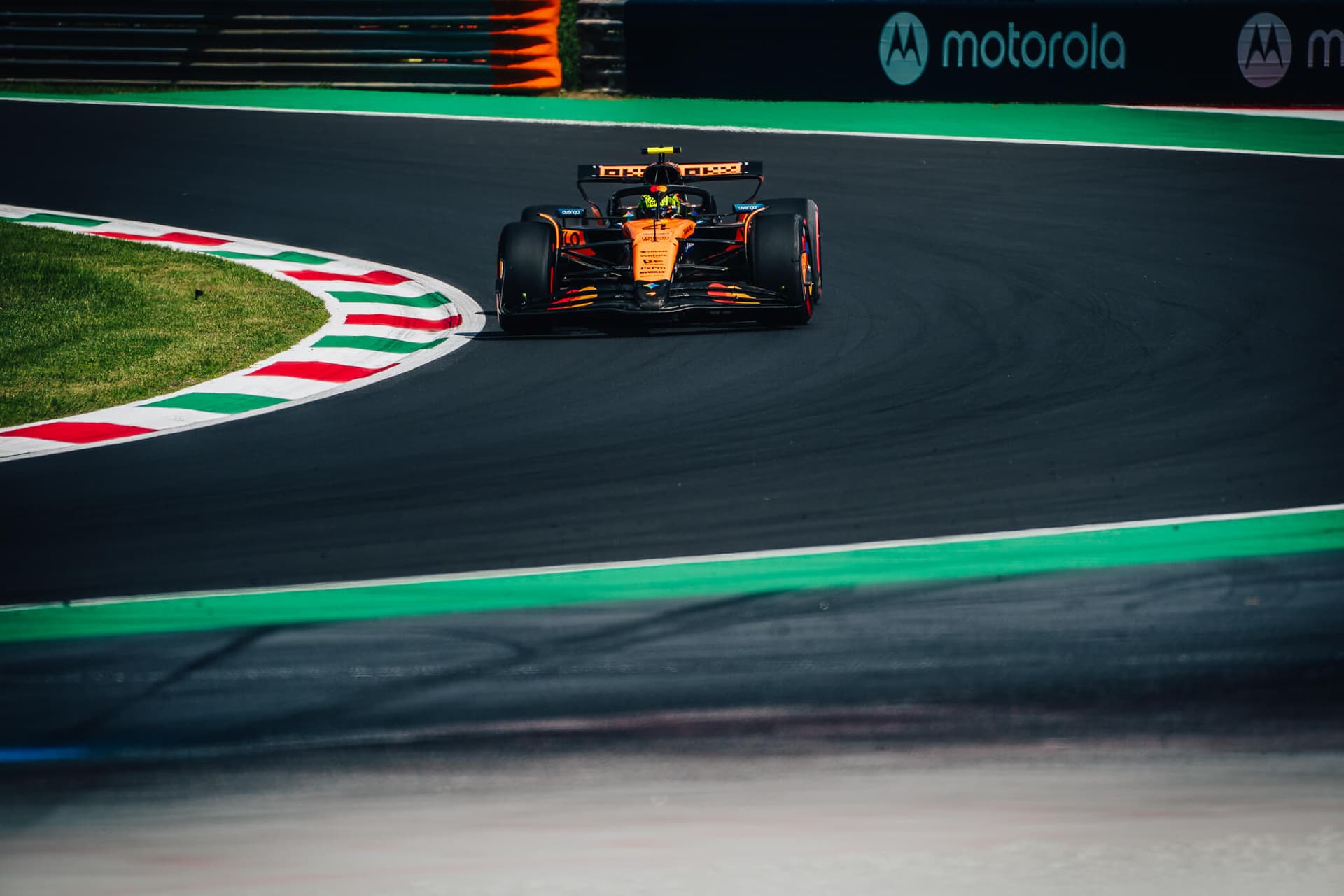 McLaren Monza 4