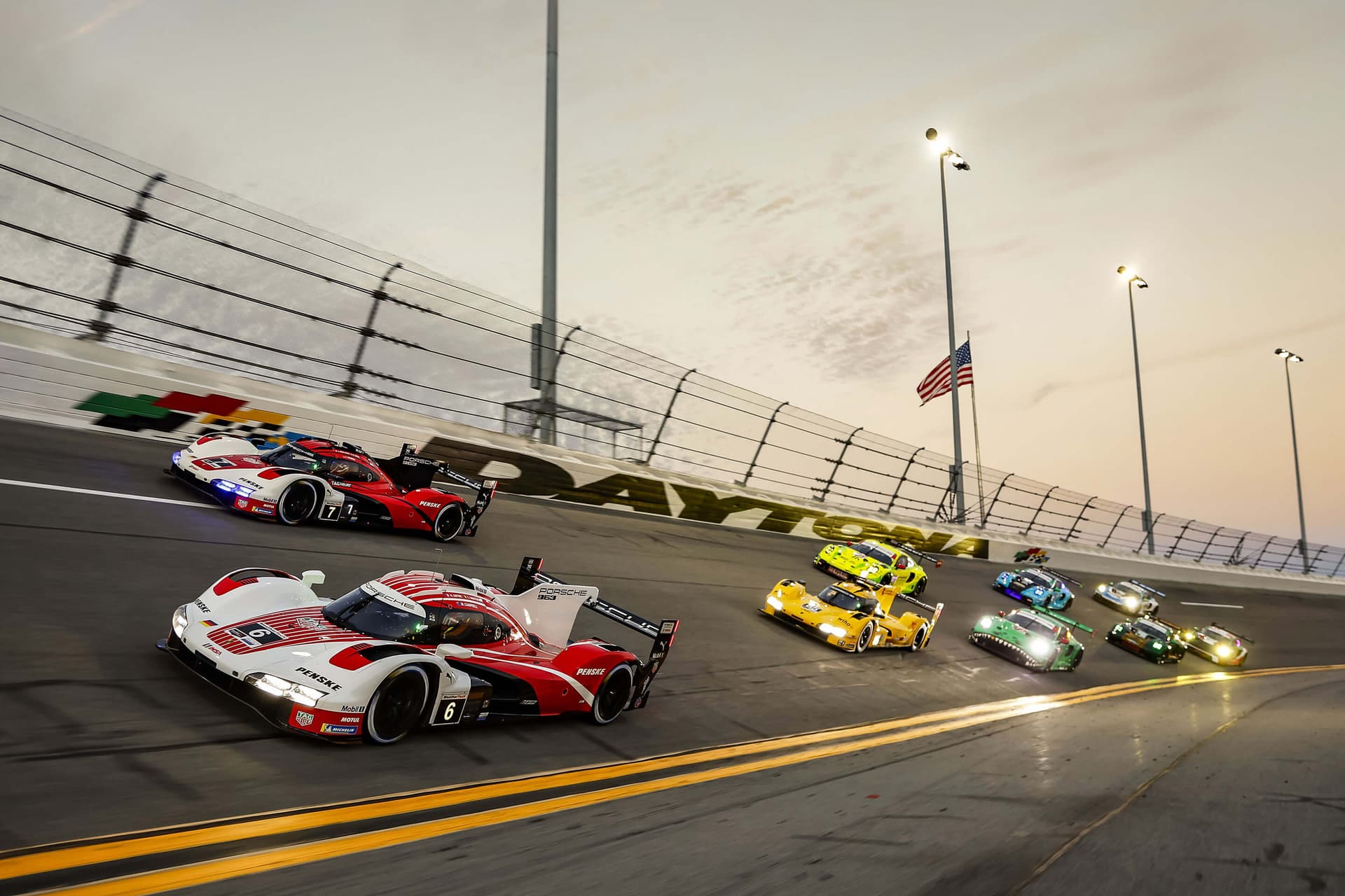 Motoristický svátek se blíží! O víkendu se jede Daytona 24