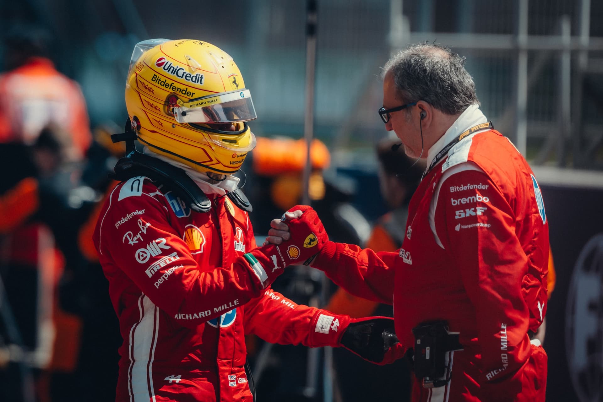 Hamiltona nová éra F1 baví, přirovnává ji k motokárám