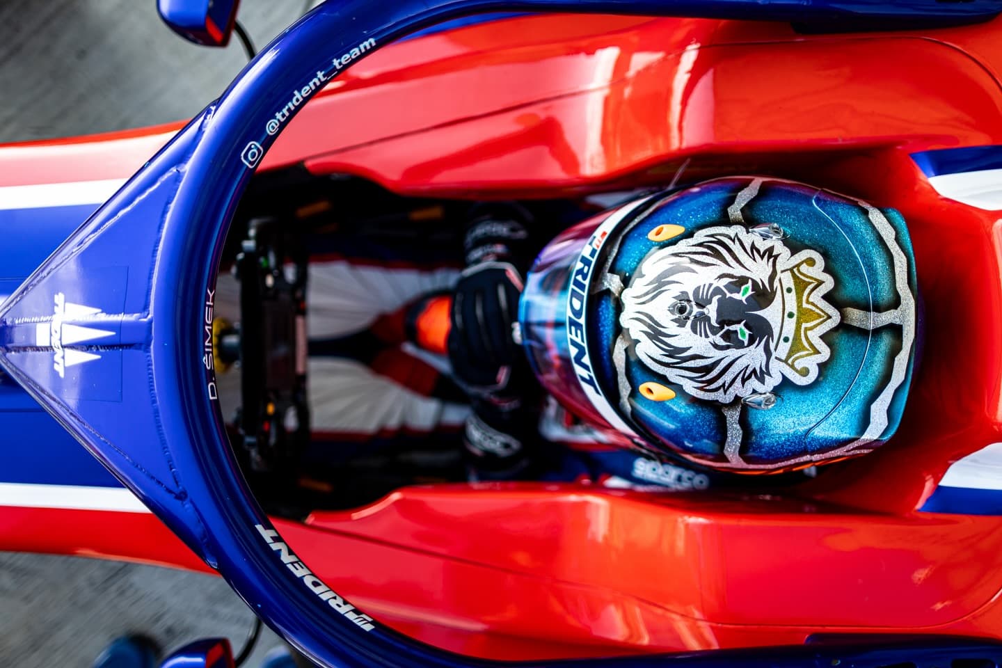 Nová česká formulová naděje? Dominik Šimek odstartoval sezónu F4!