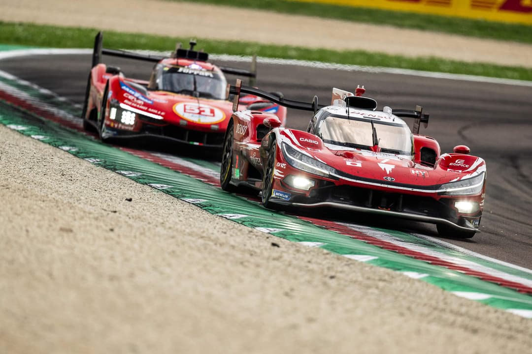 Toyota je zpět! Japonci ovládli úvodní podnik FIA WEC v Imole