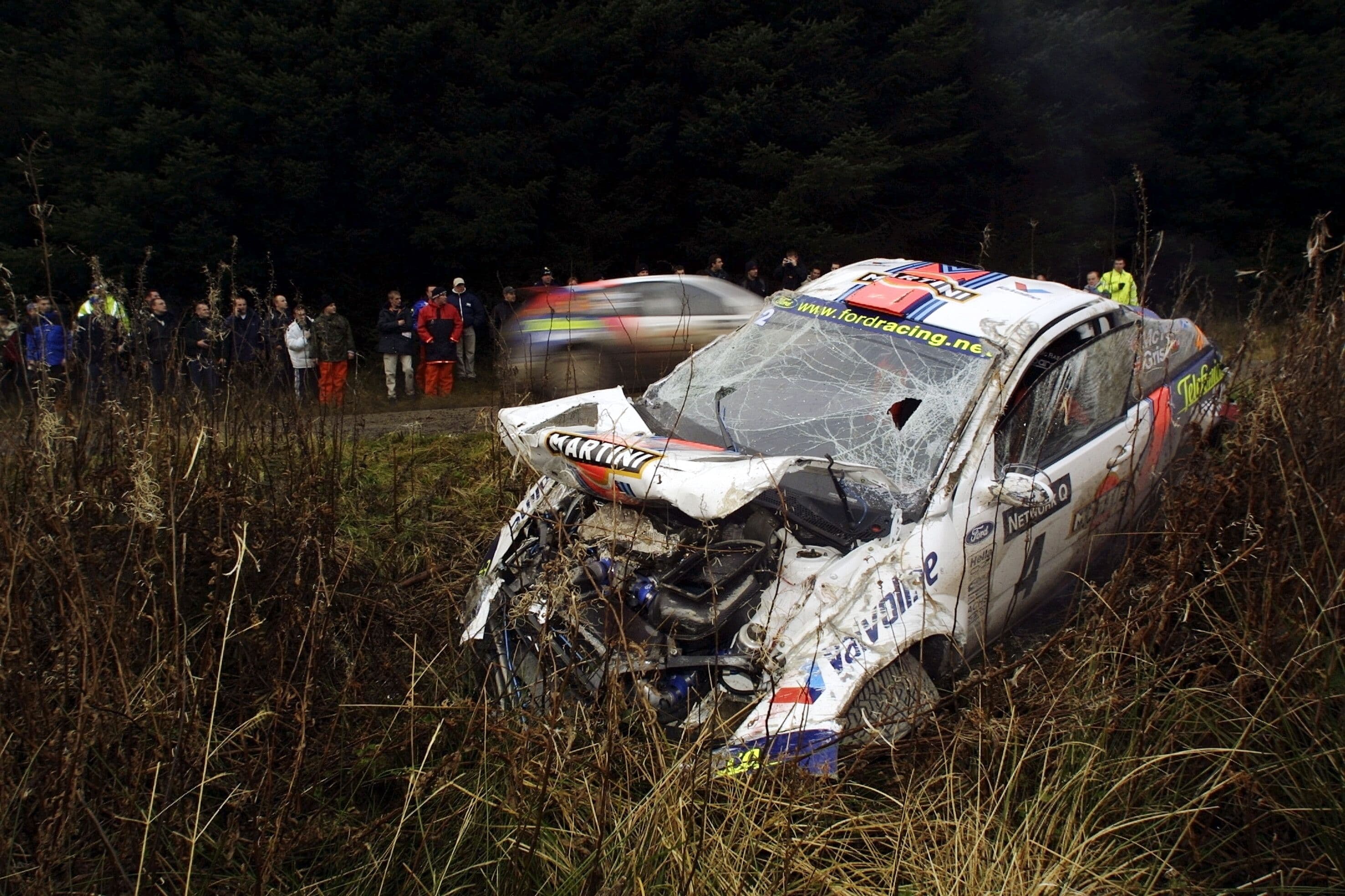 wales 2001 mcrae crashed