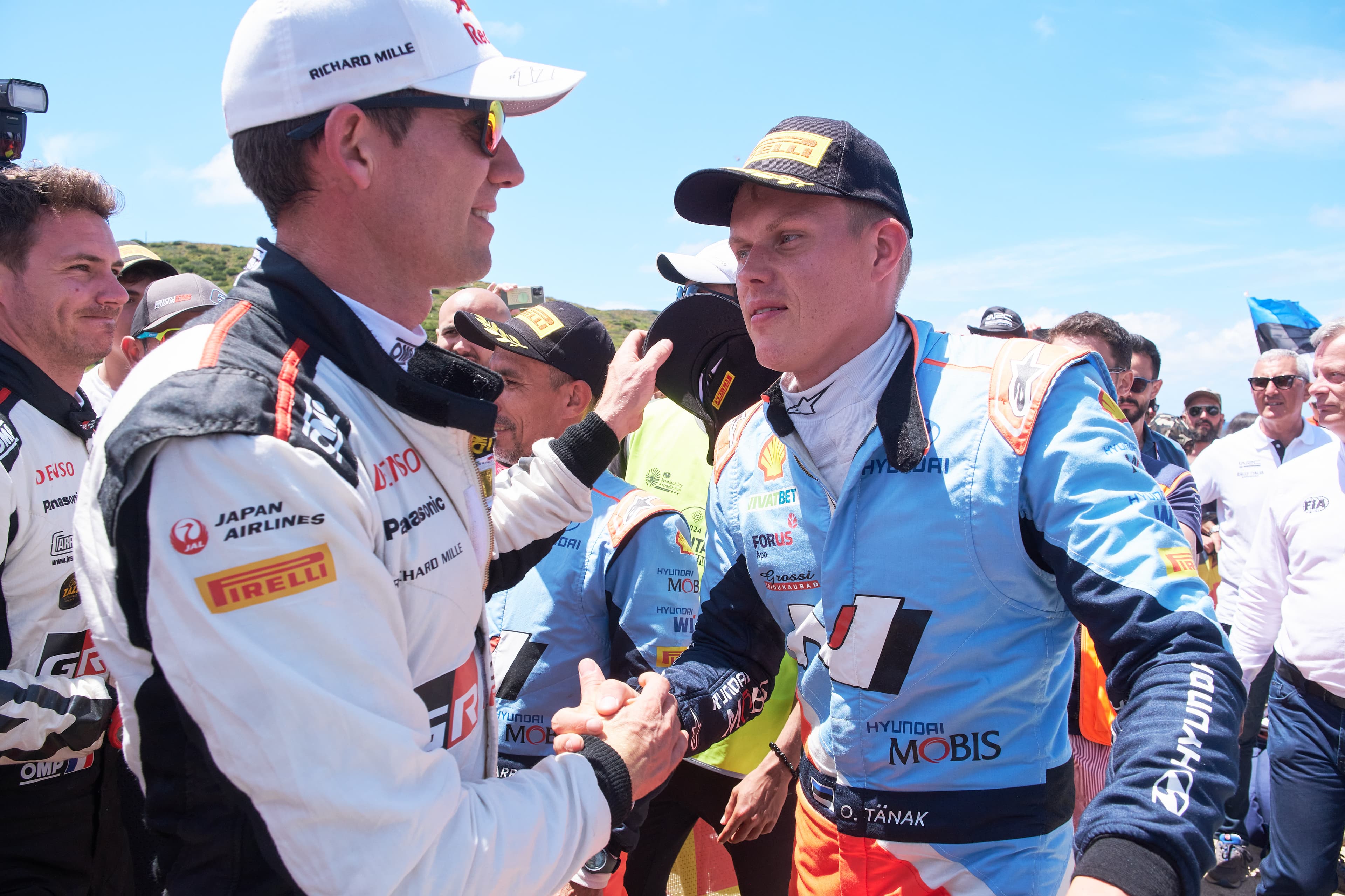 ogier losses win sardegna 24