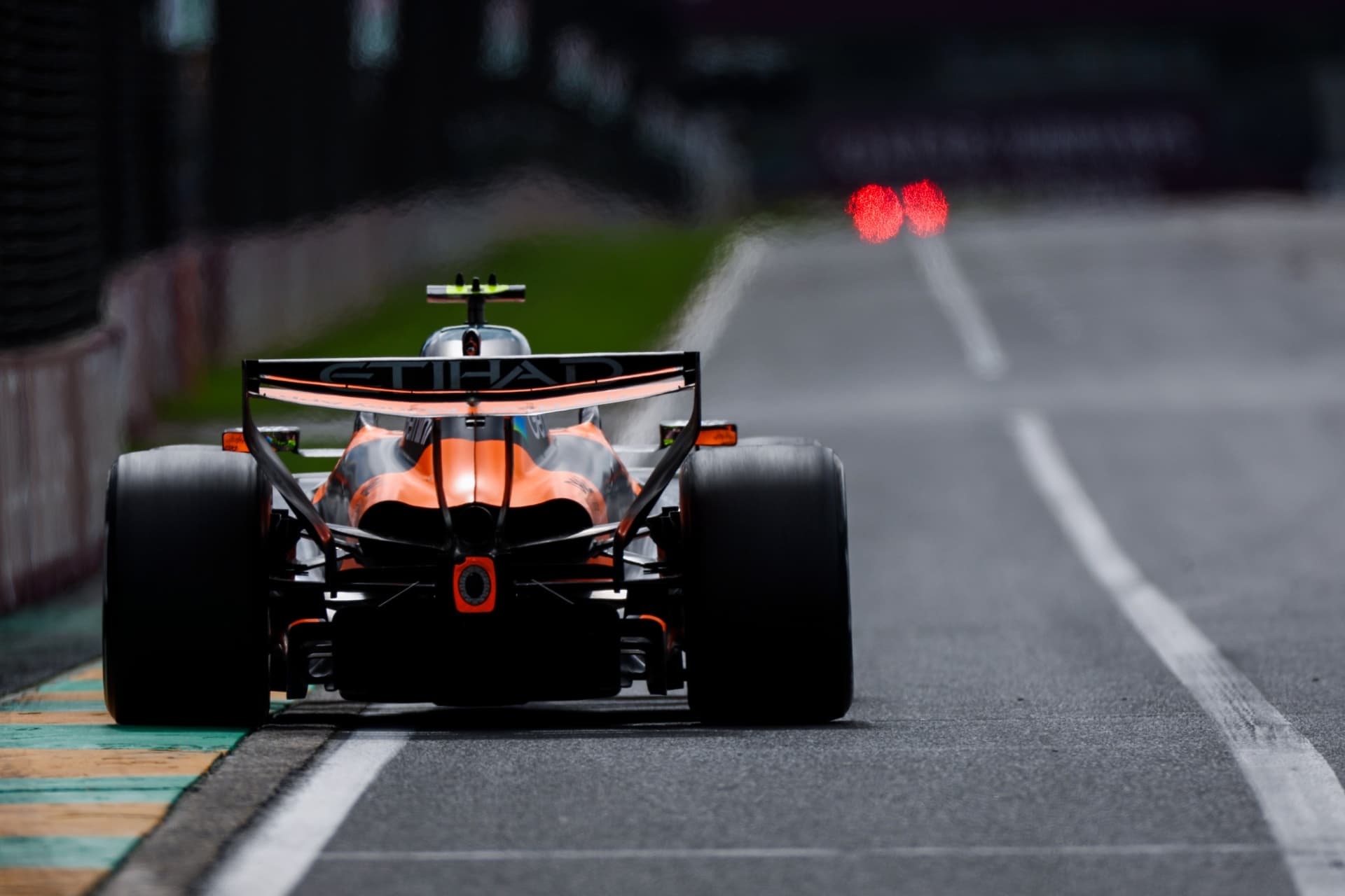 U McLarenu i Williamsu jsou rychlostí Mercedesu zaskočeni