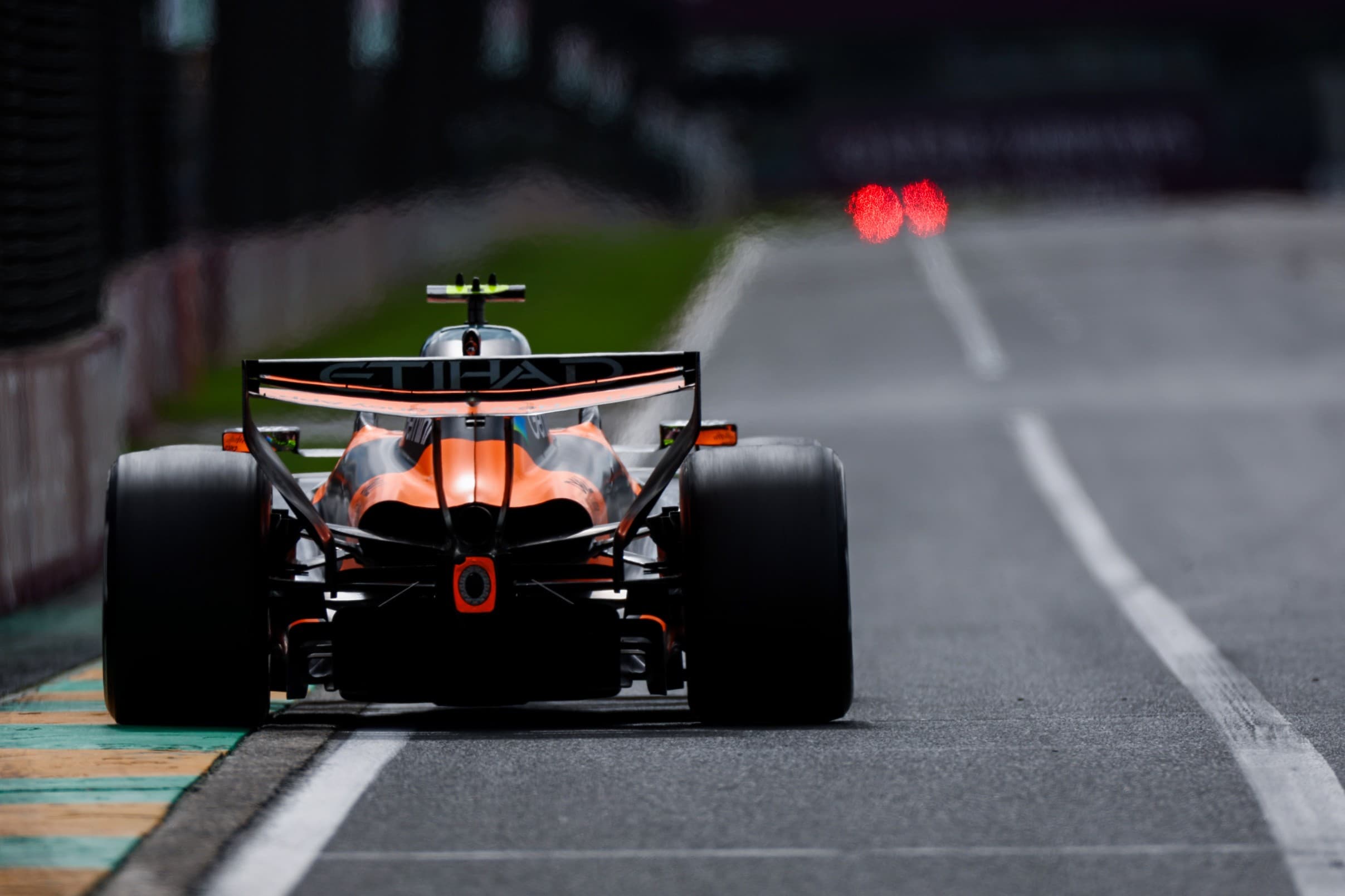 U McLarenu i Williamsu jsou rychlostí Mercedesu zaskočeni