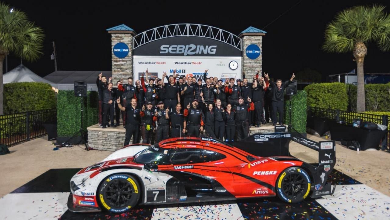 Penske 7 win Sebring 25