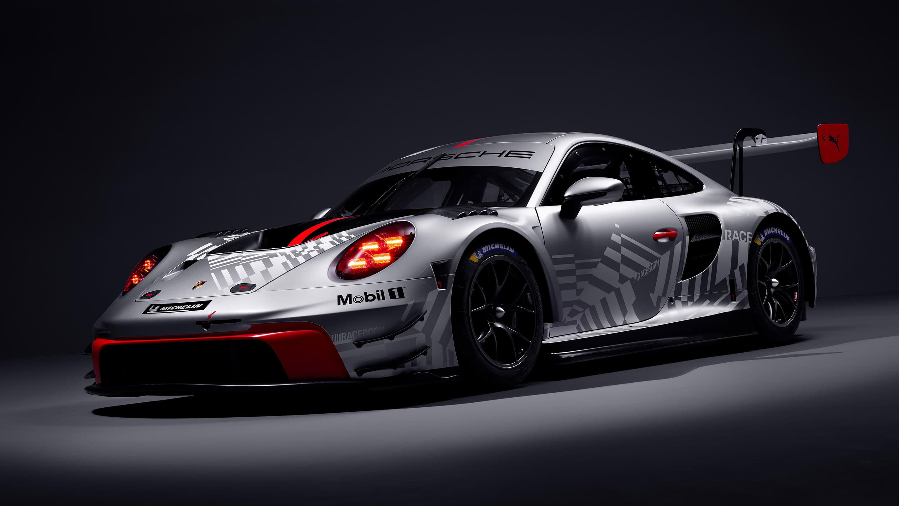 Porsche 911 GT3 R 1