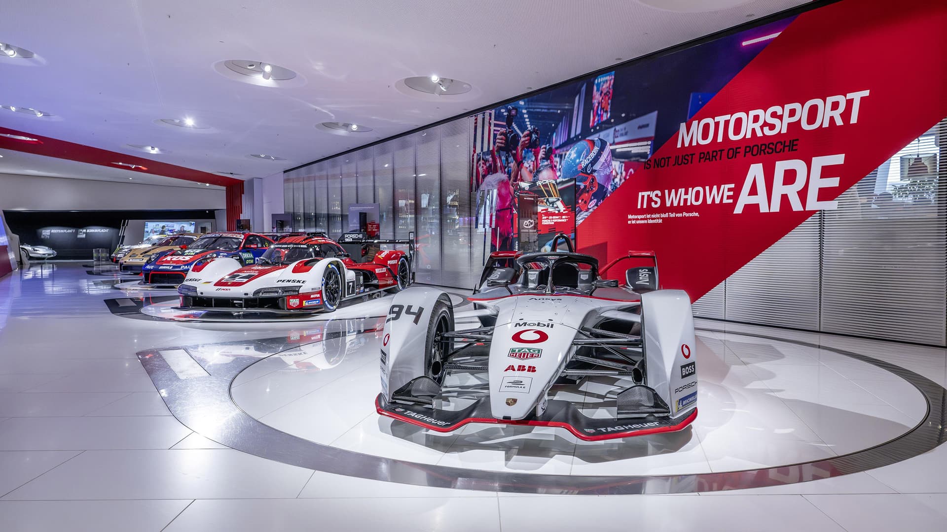 Porsche slaví 75 let motorsportu speciální výstavou