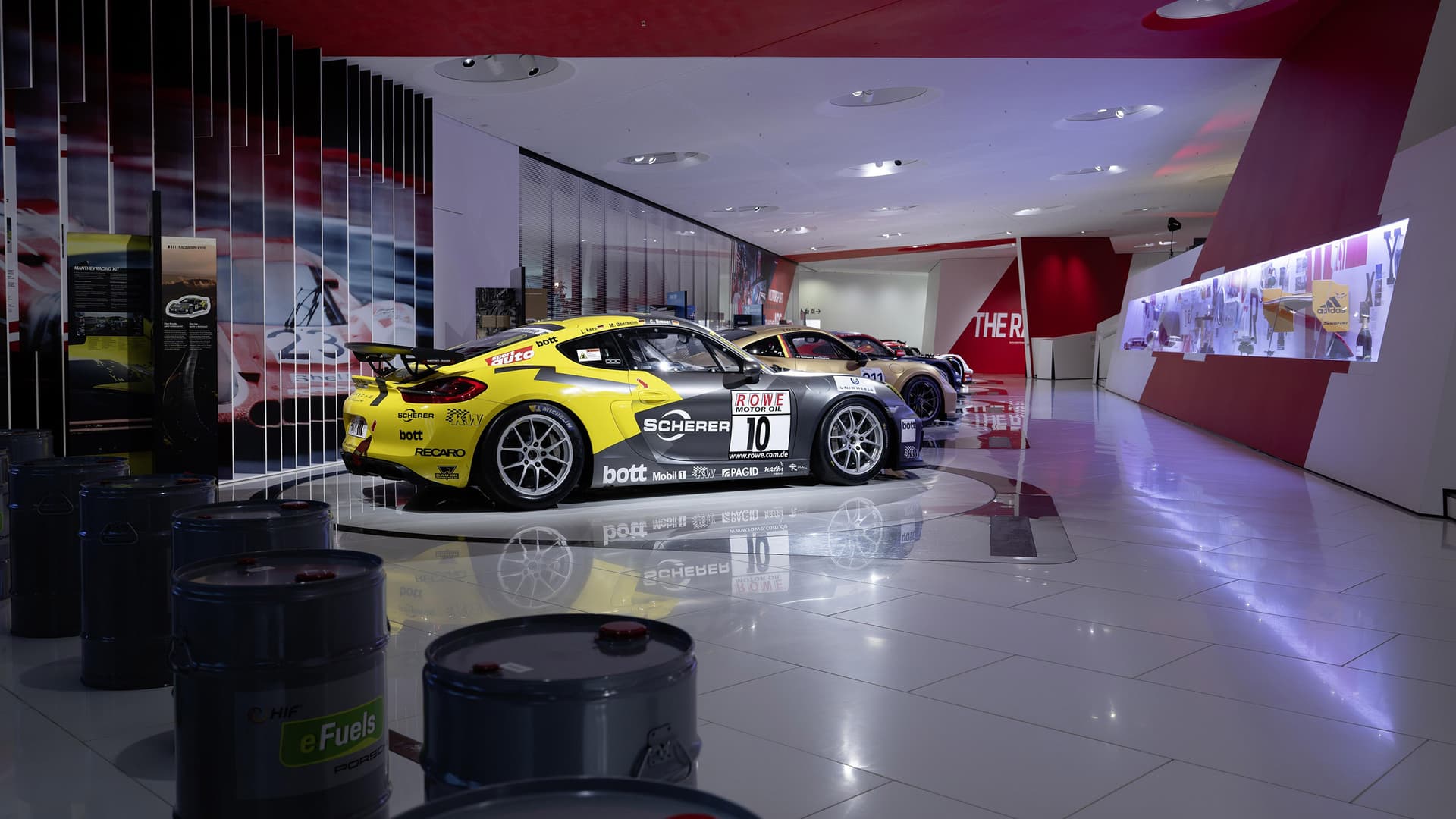 Porsche slaví 75 let motorsportu speciální výstavou