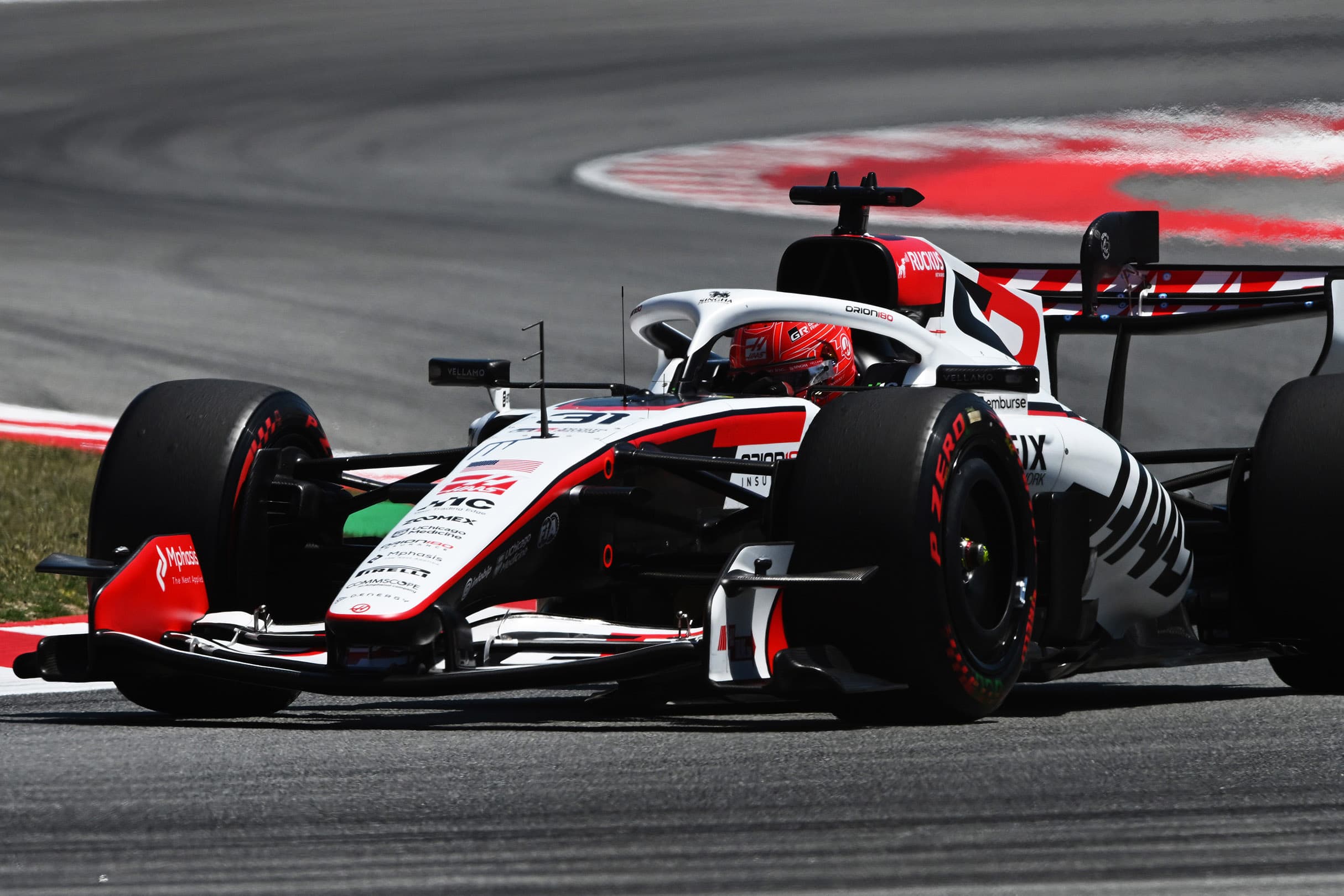 F1 chystá ústup od elektromotorů, spalovací část bude opět v hlavní roli