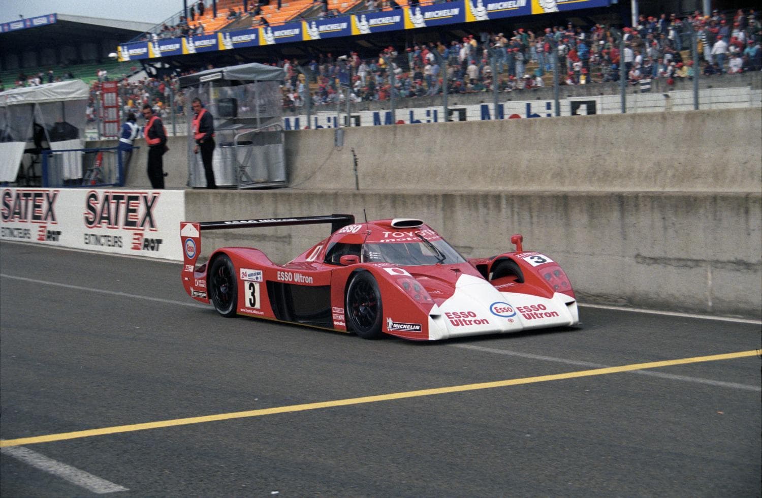 toyota 3 lm 1999