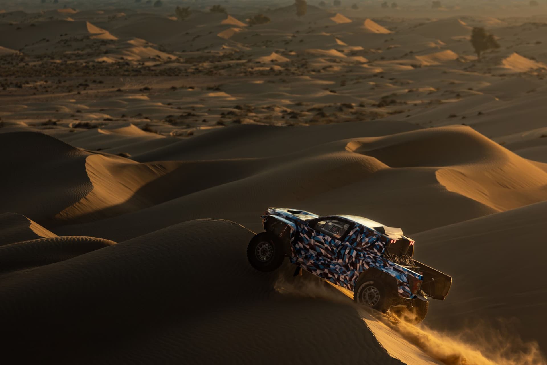 Toyota Hilux GR DKR