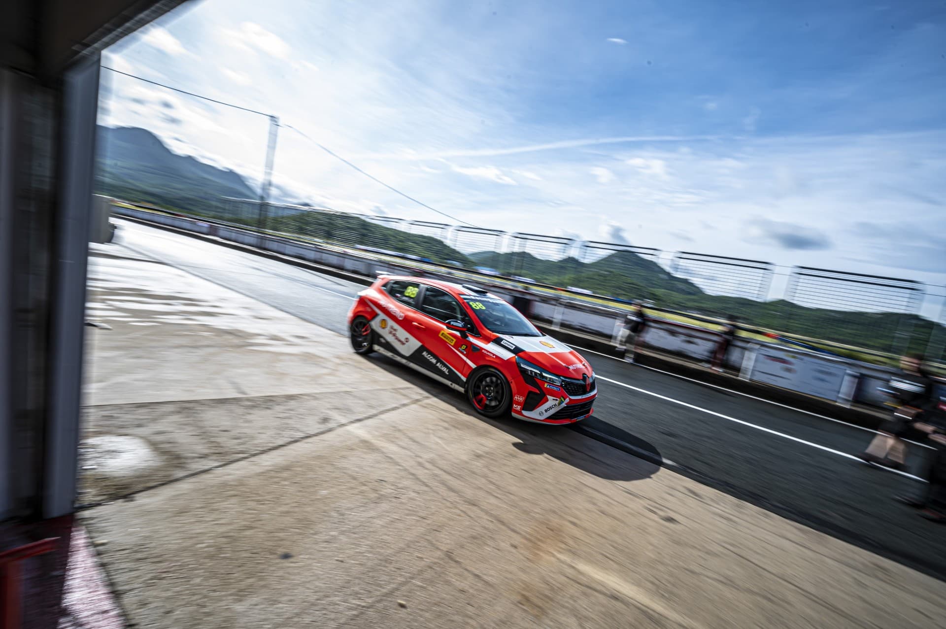 Václav Janík Jr. Clio Cup