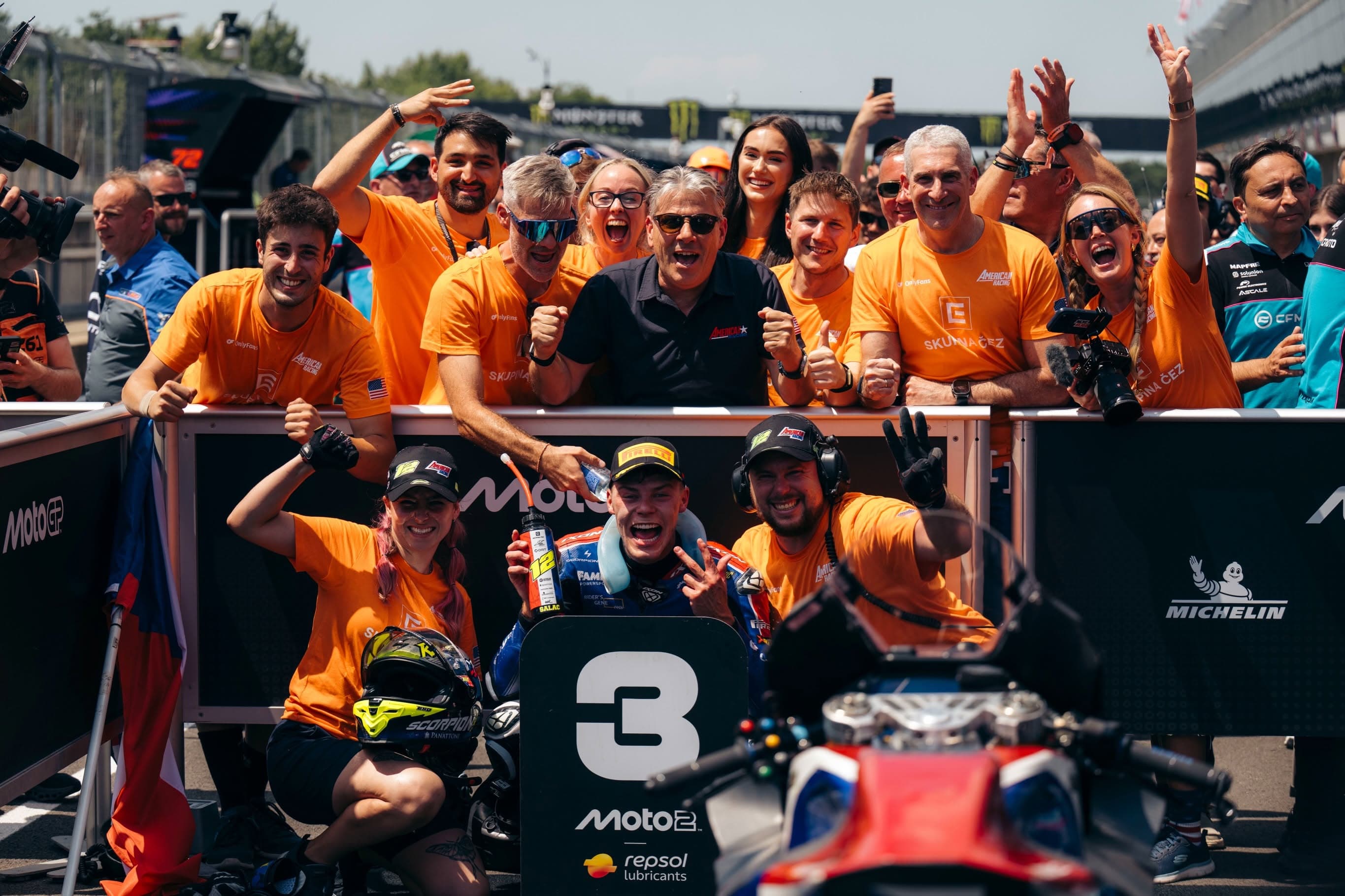 Filip Salač 2026 Moto2 Brno pódium třetí místo