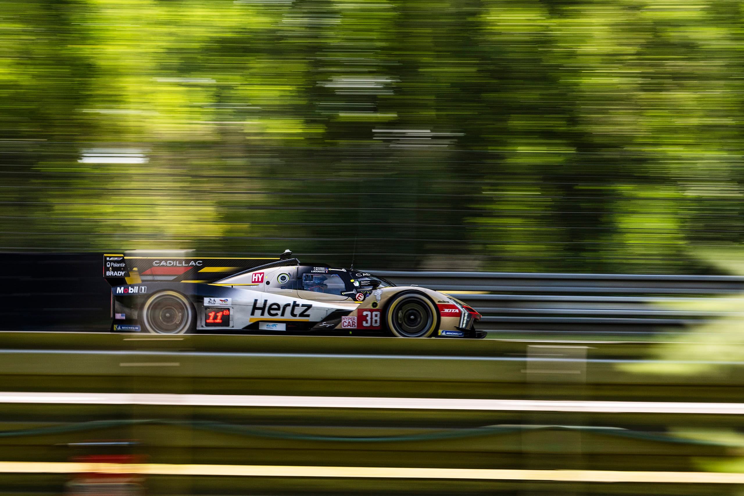 Hypercar 2032