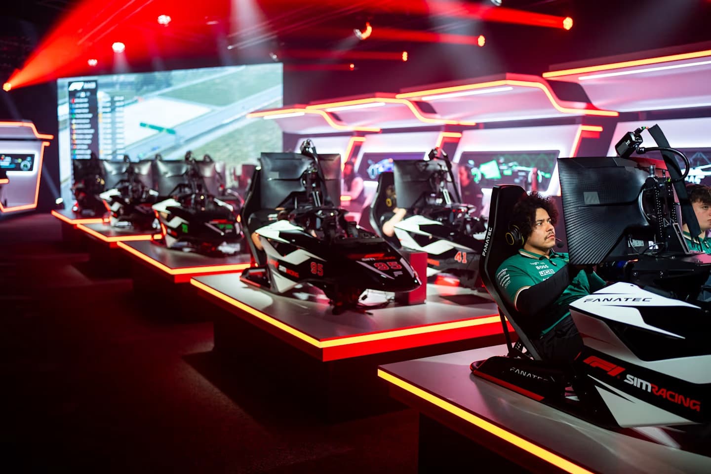F1 Sim Racing 2025