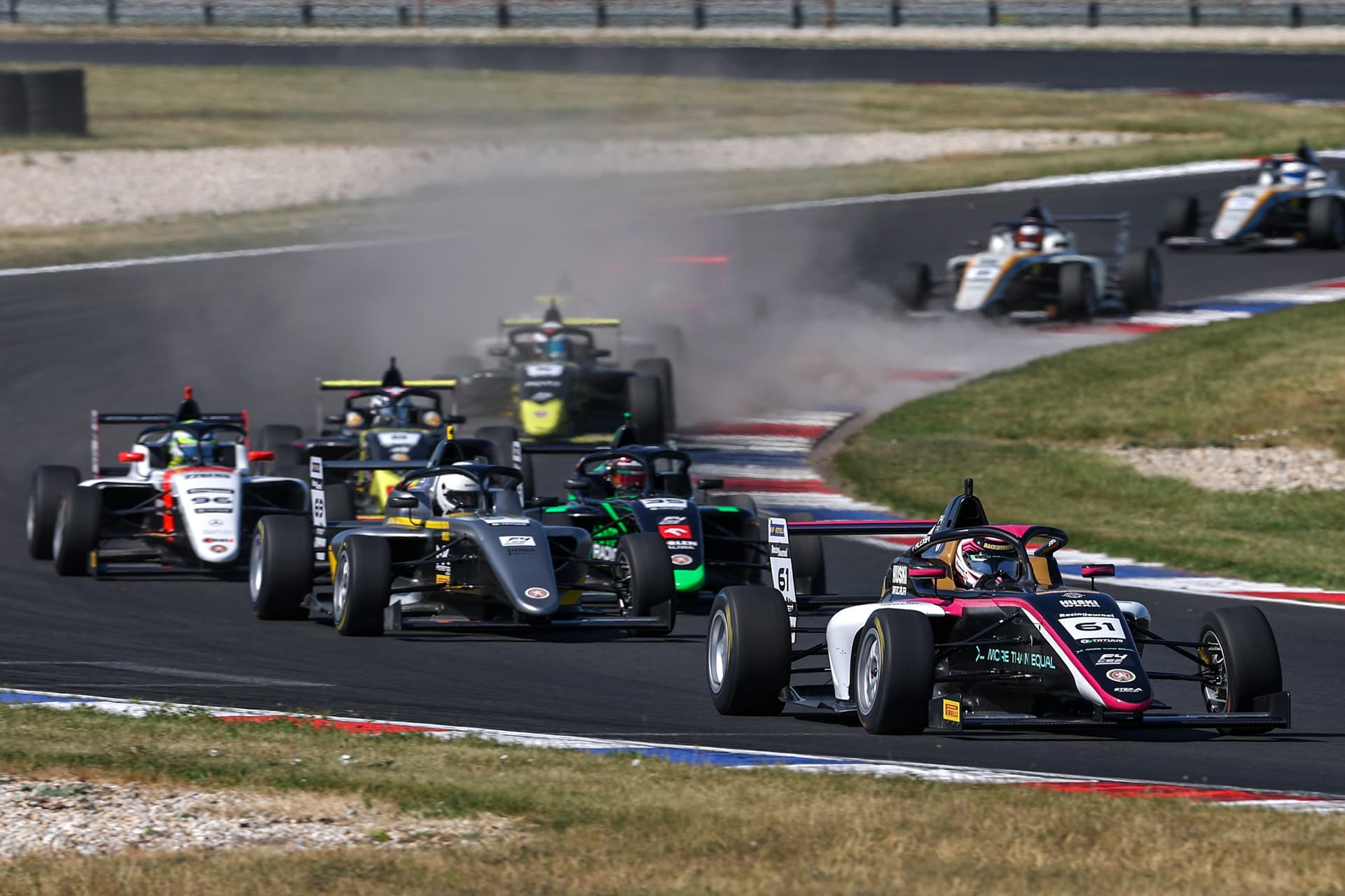 F4