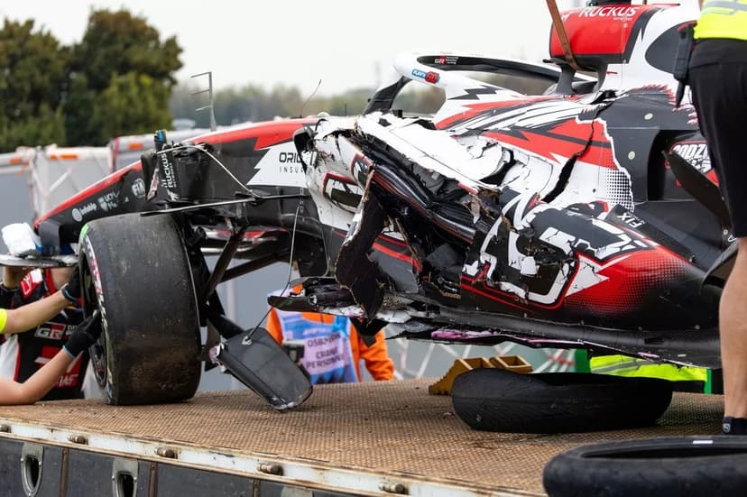 Kritika nových pravidel roste, FIA hodlá v dubnu vše analyzovat