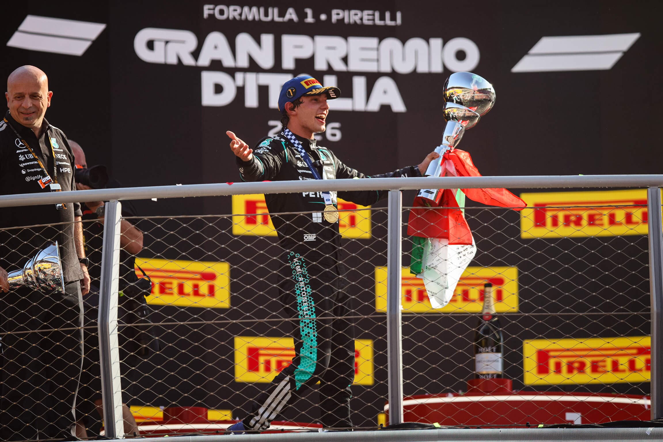 Antonelli nevylučuje možnost přestupu do Ferrari