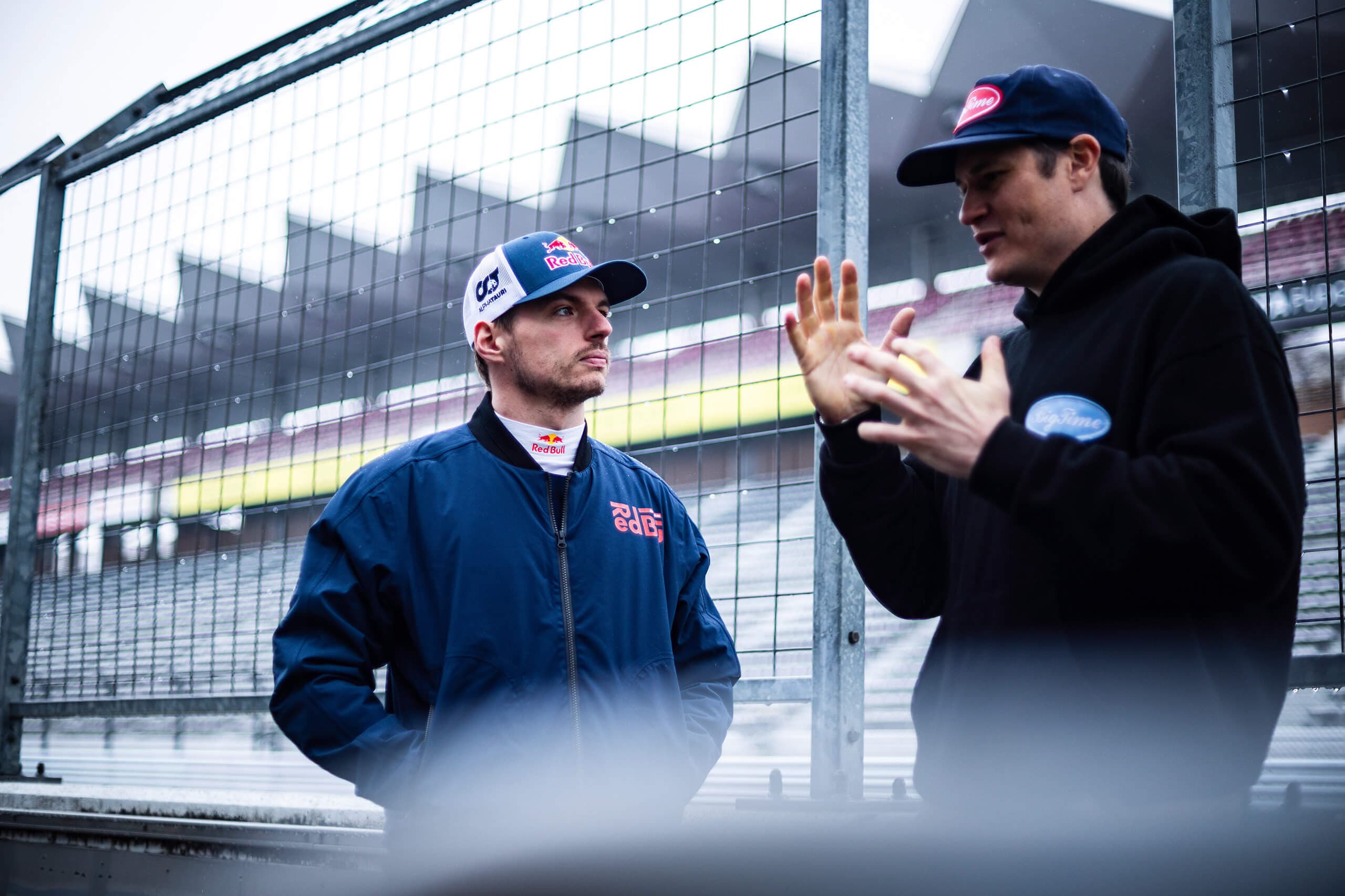 Verstappen okusil vůz Super GT a hned zazářil