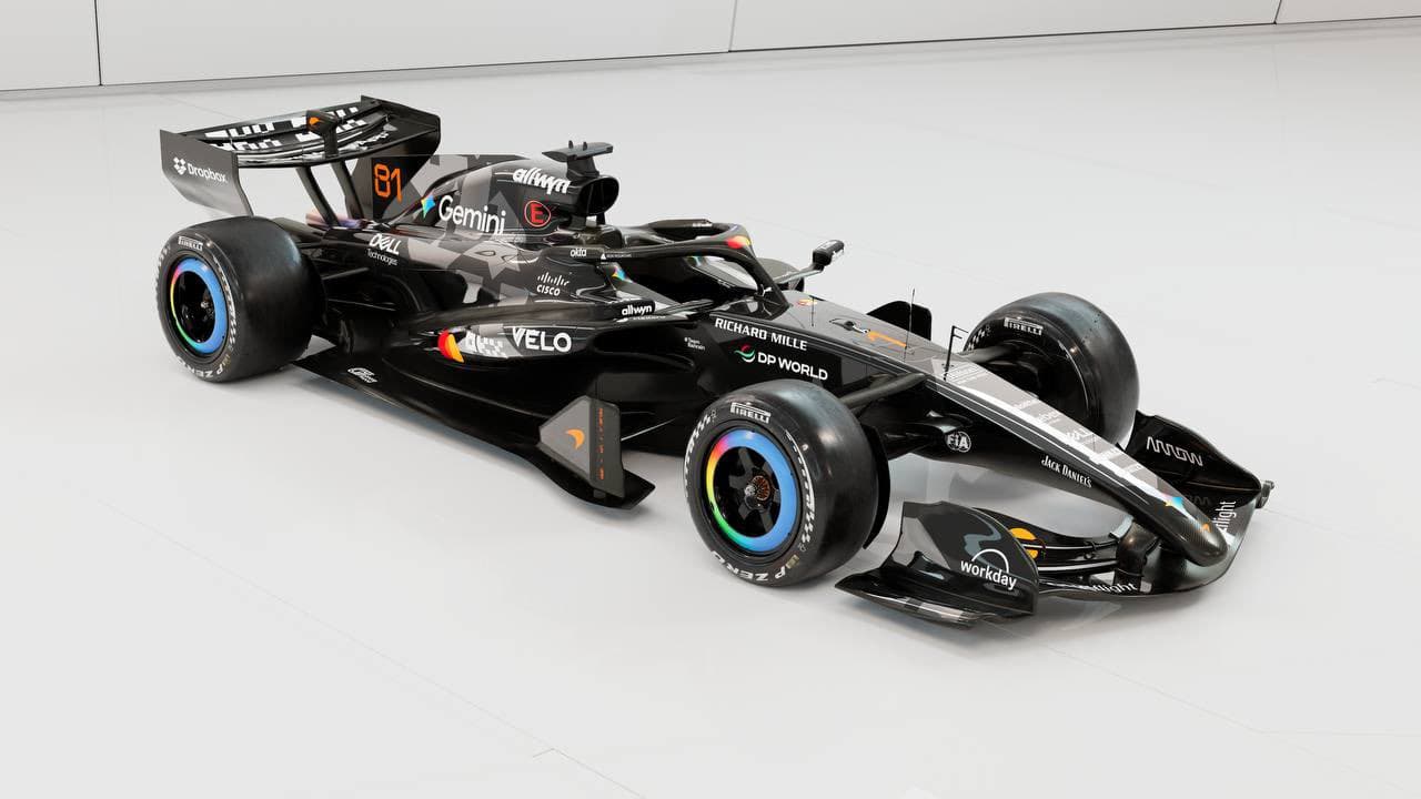 McLaren odhalil monopost MCL40 s testovacím designem