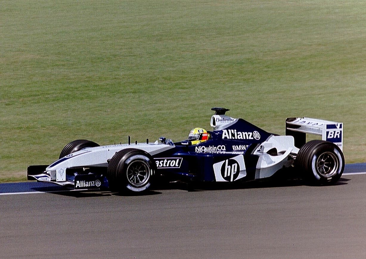 Legendární Williams FW25 se po více než 20 letech vrací na závodní trať