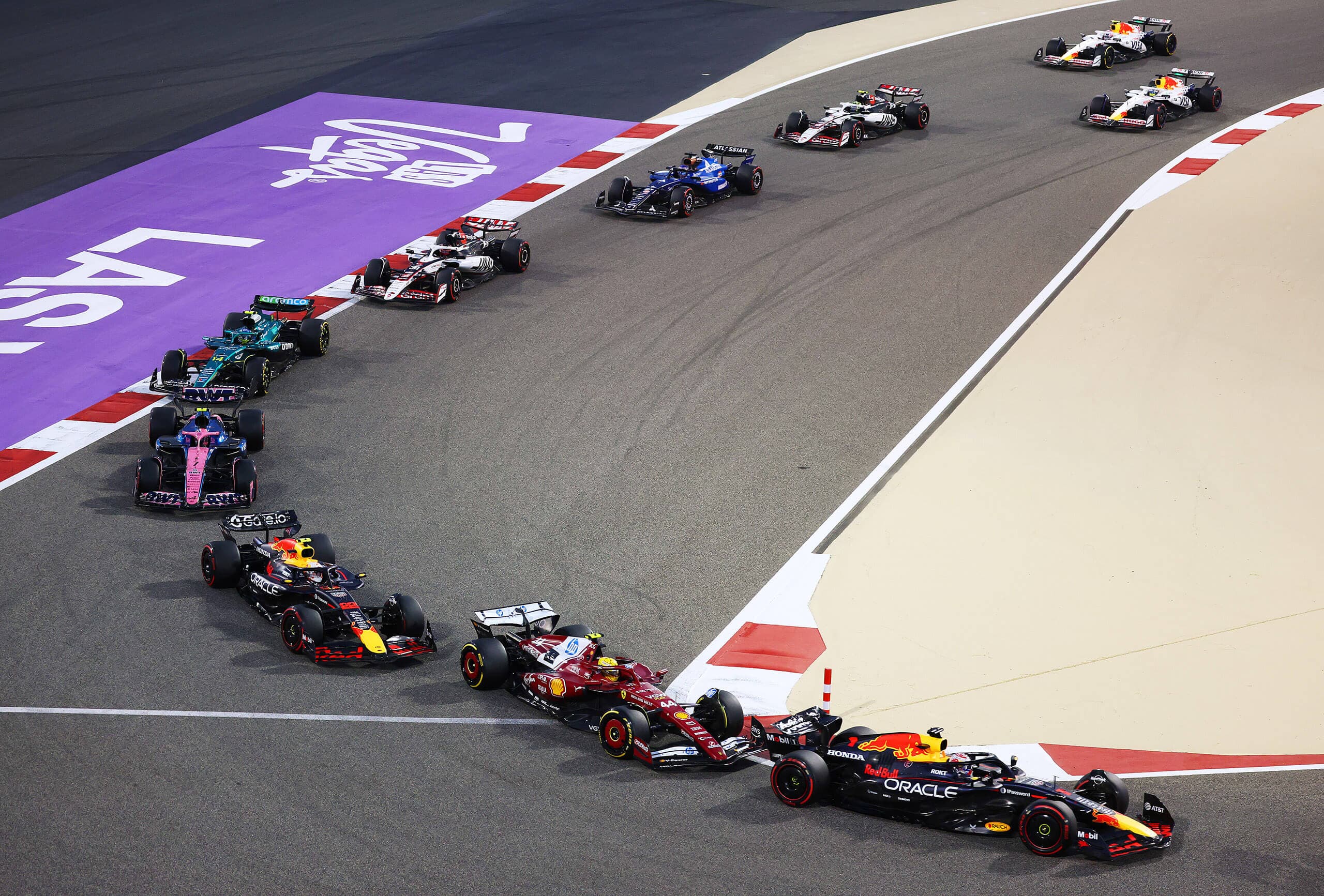 F1 stále zvažuje náhradní termín pro Bahrajn i Saúdskou Arábii