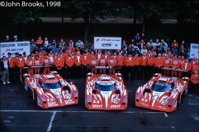 Toyota lm 1998 cely tým