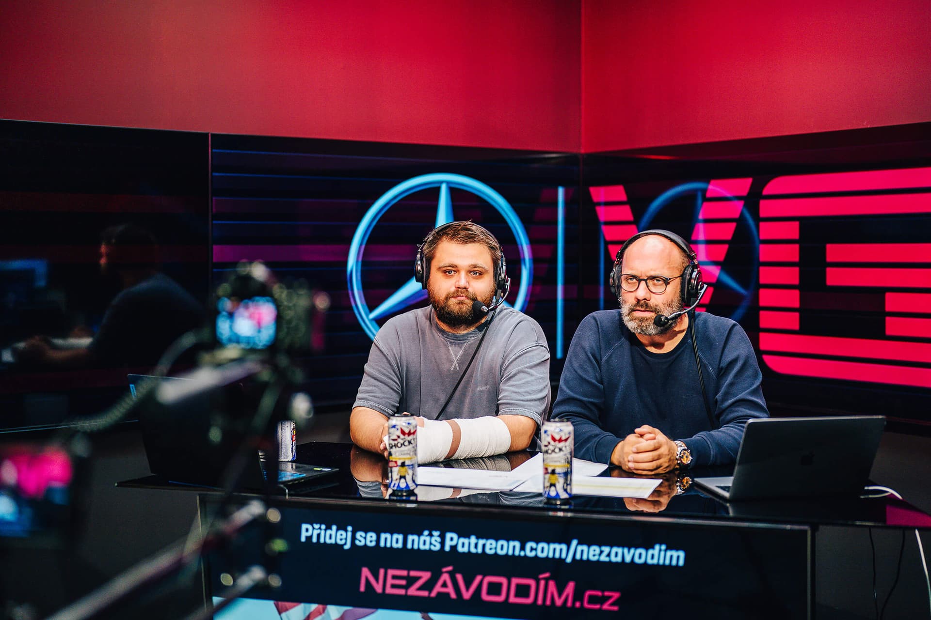Zákulisí přenosů Mercedes-Benz Virtual GP
