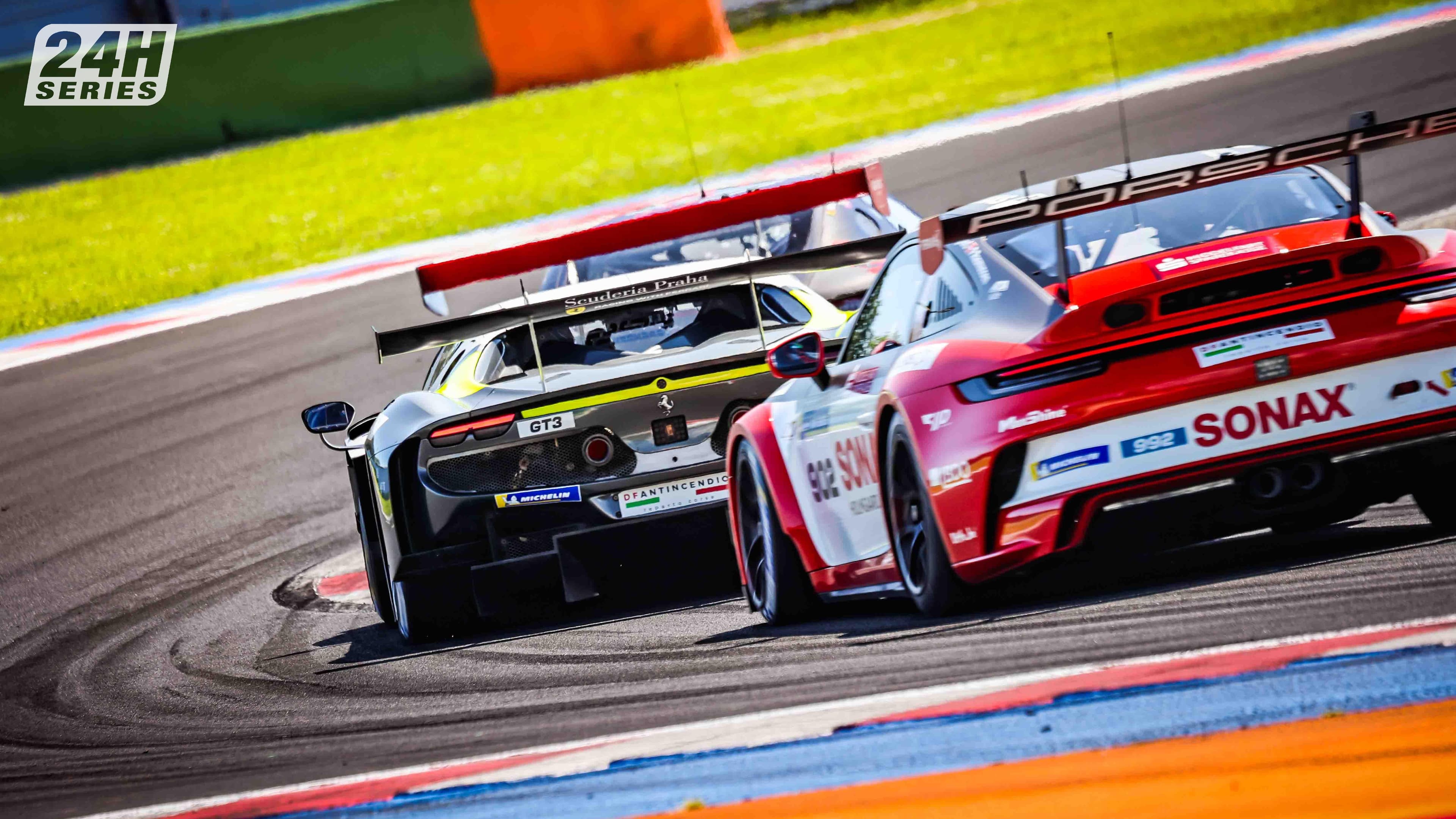 scuderia praha misano 25 na trati